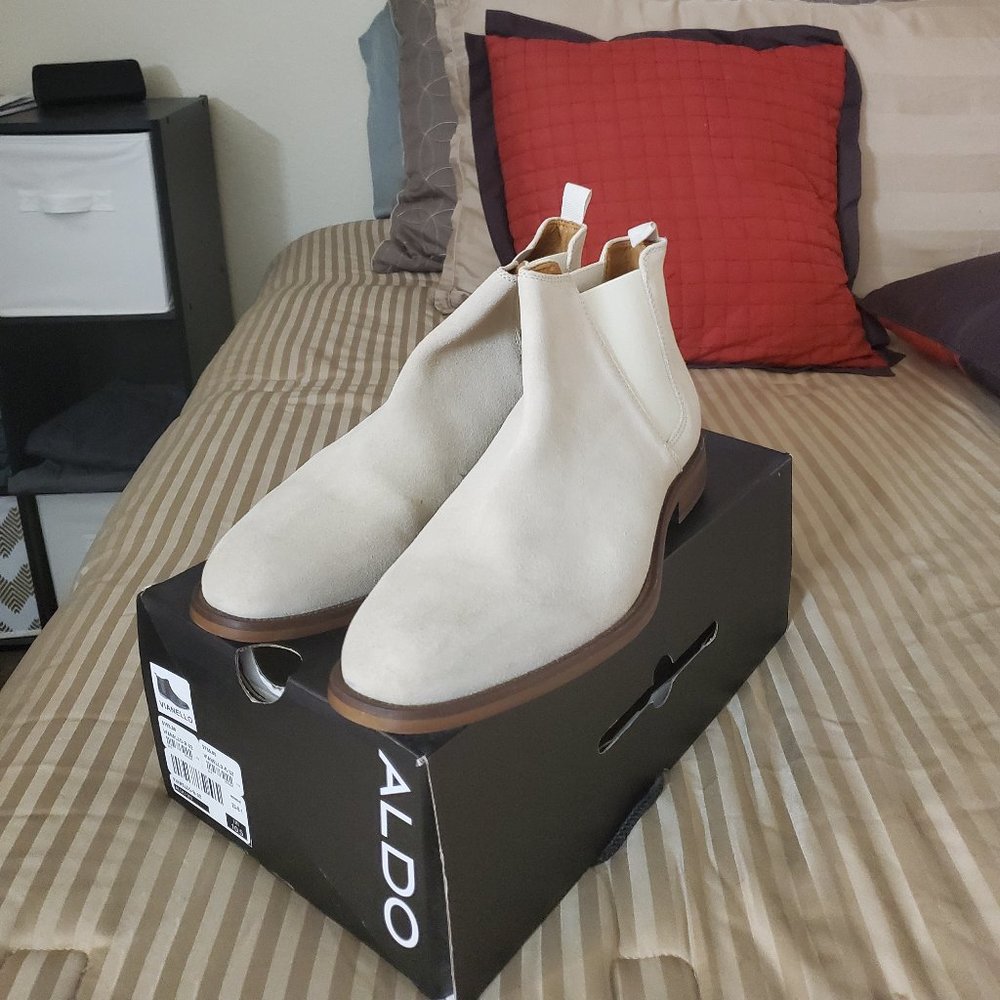 Aldo Suede Chukka Boots